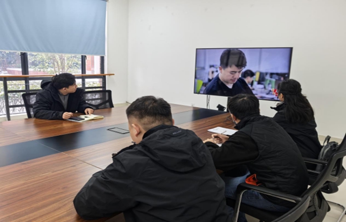 對標先進 見賢思齊 ——安徽農(nóng)管家組織觀看《榜樣10》專題節(jié)目